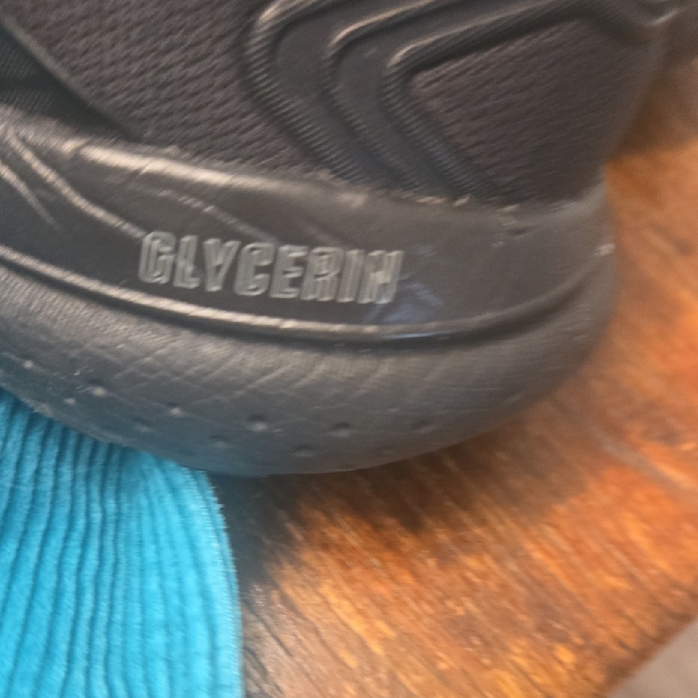 Brooks Men's Black Athletic Running Shoes - Glycerin Style - Picture 6 of 6